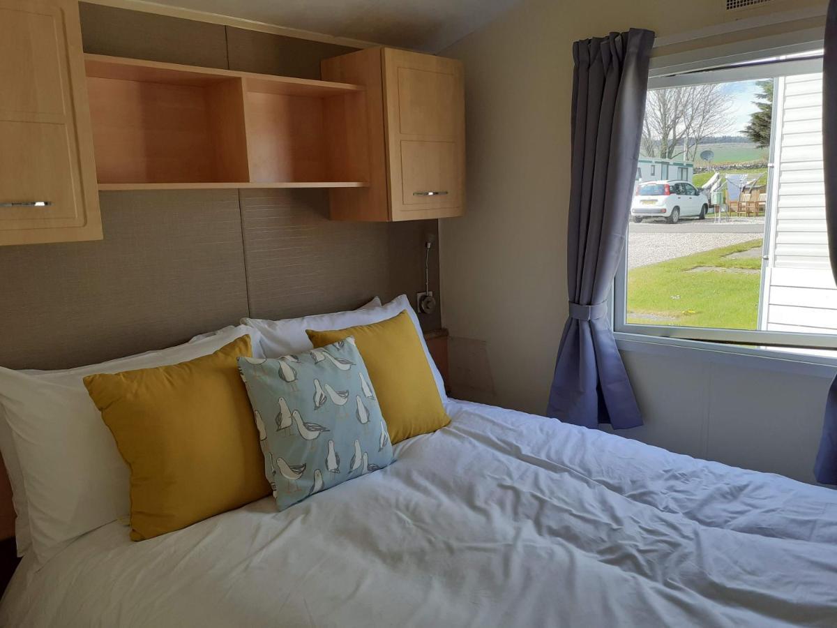Kittiwake Apartment Saint Cyrus ภายนอก รูปภาพ